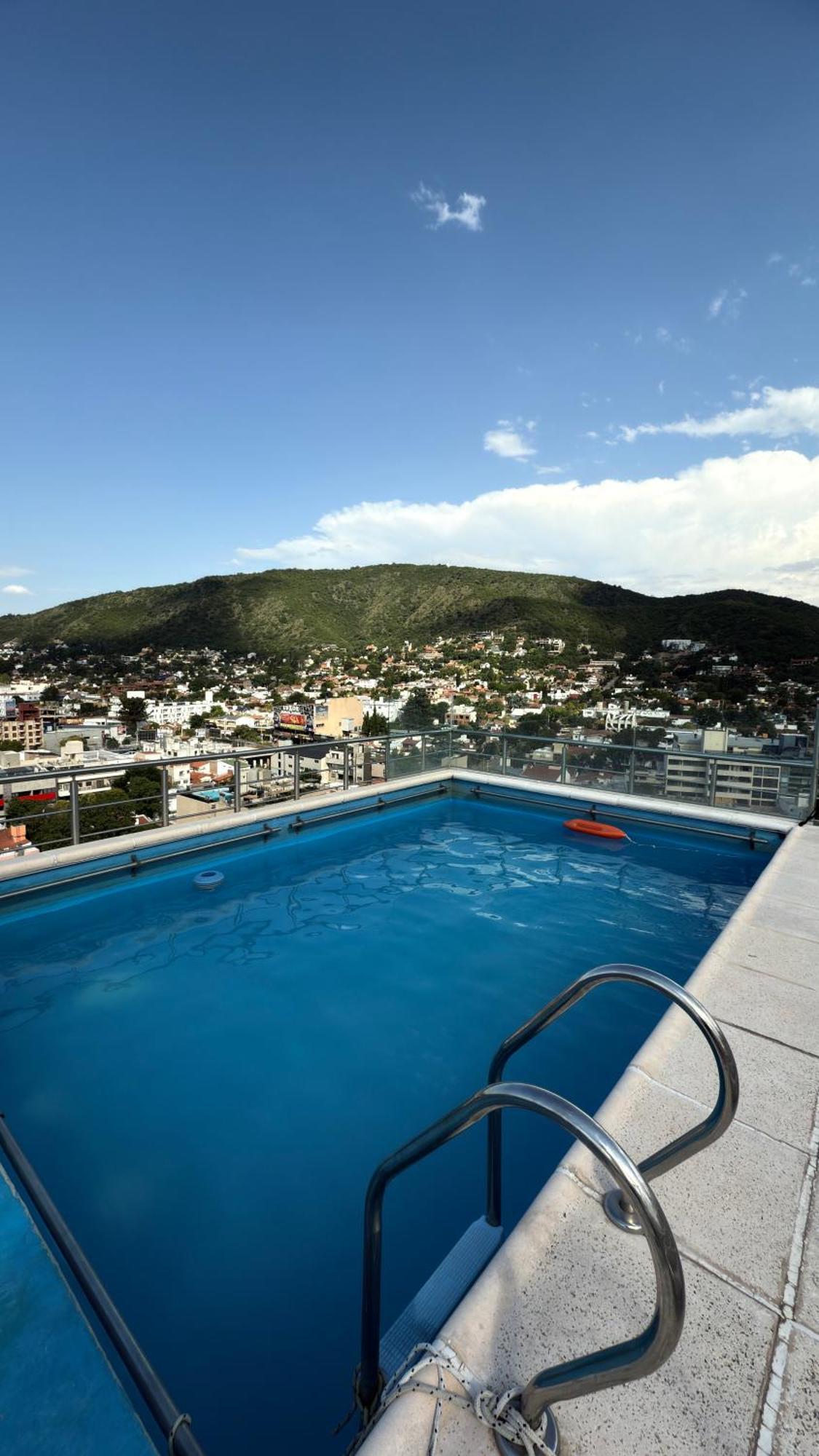 Departamento Centrico En Carlos Paz Apartamento *